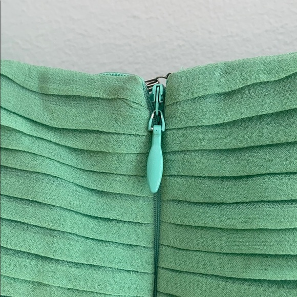 BCBG MaxAzria dress - Picture 4 of 8